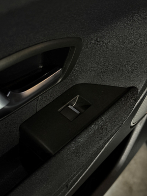 Land Rover Range Rover Evoque, 2013 года, пробег 180862 км