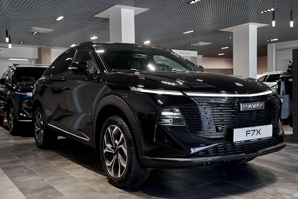 Haval F7x Премиум, черный