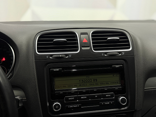 Volkswagen Golf, 2011 года, пробег 305054 км