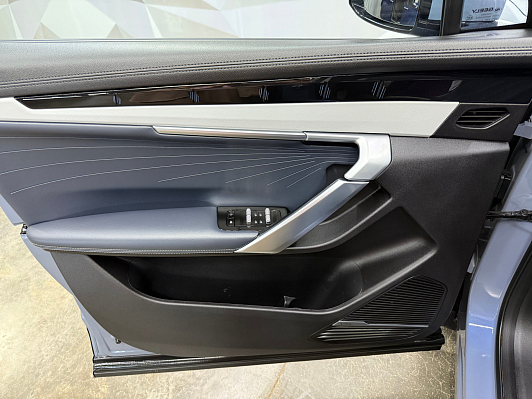 Geely Atlas Флагман, 2024 года, пробег 45768 км