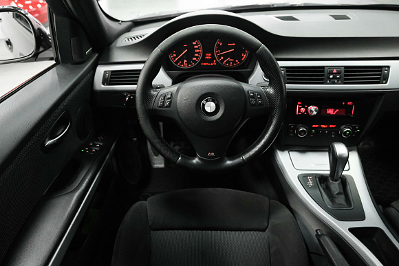 BMW 3 серии, 2011 года, пробег 213111 км