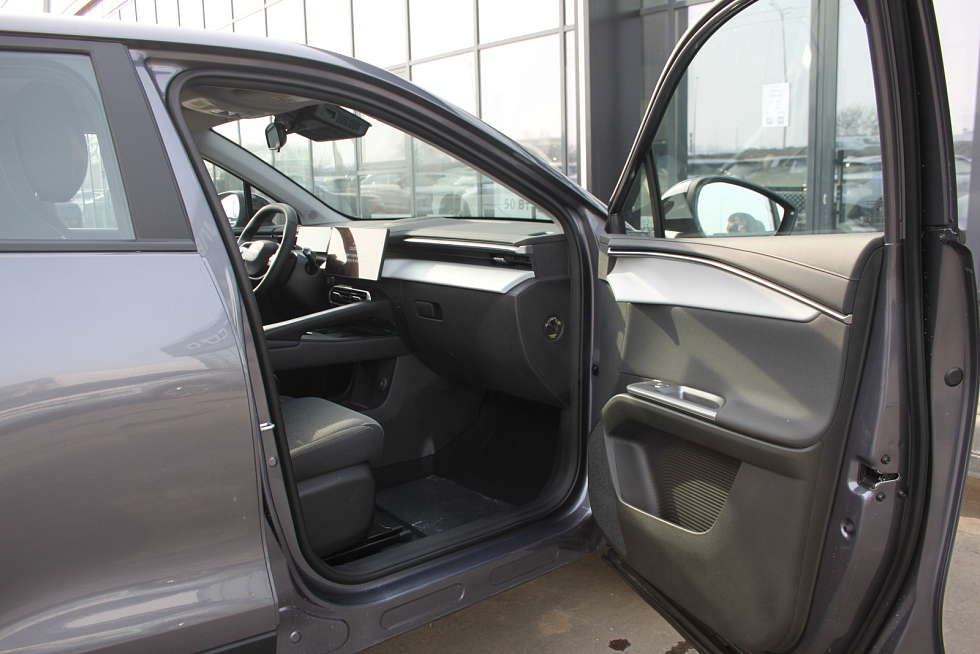 Omoda C5 Стиль, серый