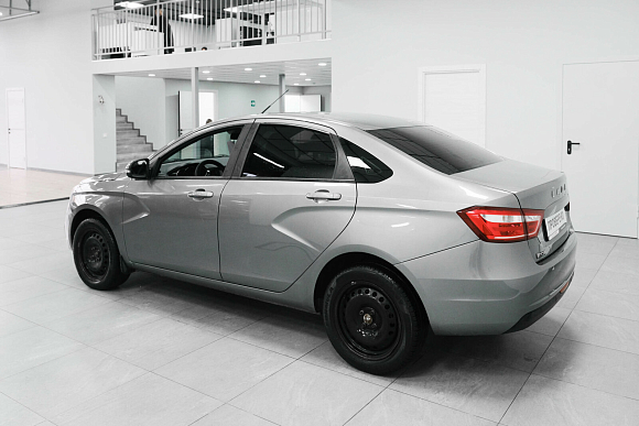 Lada (ВАЗ) Vesta Luxe Multimedia (2019-2021), 2018 года, пробег 144454 км