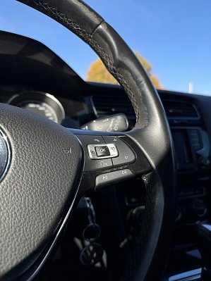 Volkswagen Golf Highline, 2013 года, пробег 209811 км