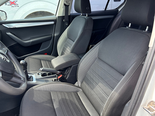 Skoda Octavia Active, 2019 года, пробег 107600 км