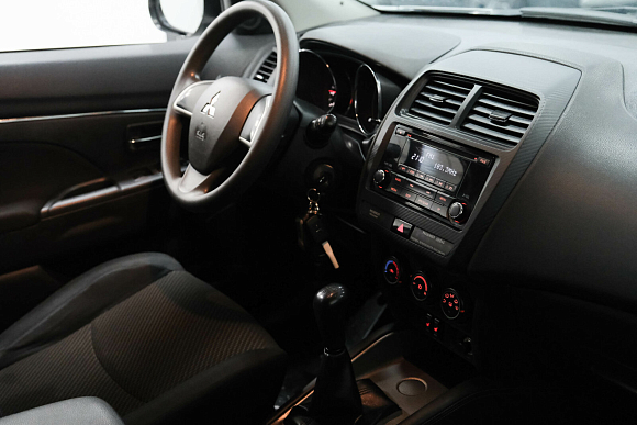 Mitsubishi ASX Invite, 2017 года, пробег 106000 км