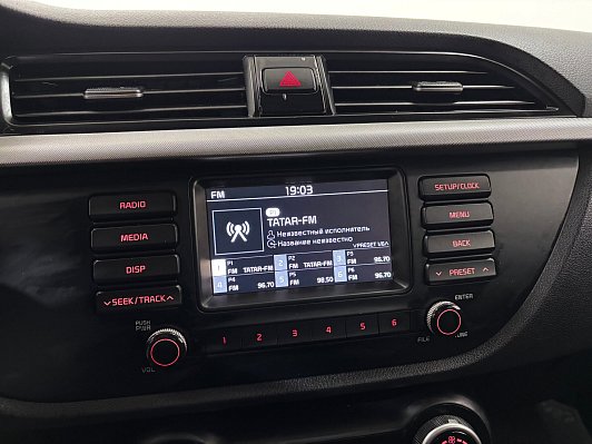 Kia Rio, 2017 года, пробег 125190 км