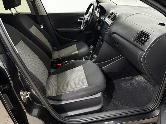 Volkswagen Polo Comfortline, 2014 года, пробег 201144 км
