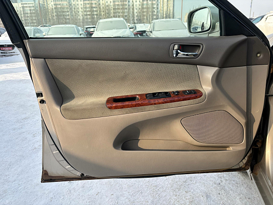 Toyota Camry, 2002 года, пробег 276754 км