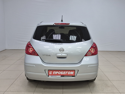 Nissan Tiida Elegance, 2010 года, пробег 284604 км