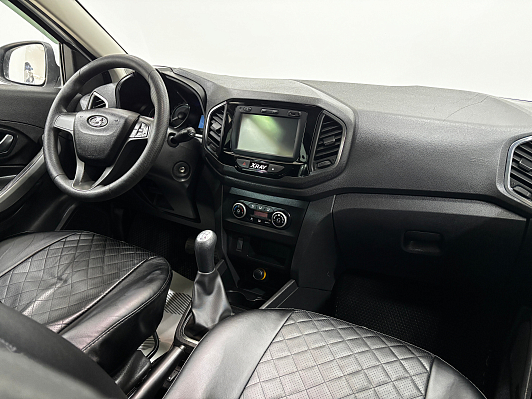 Lada (ВАЗ) XRAY Top Prestige (2015-2016), 2016 года, пробег 133620 км