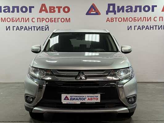 Mitsubishi Outlander, 2017 года, пробег 124693 км