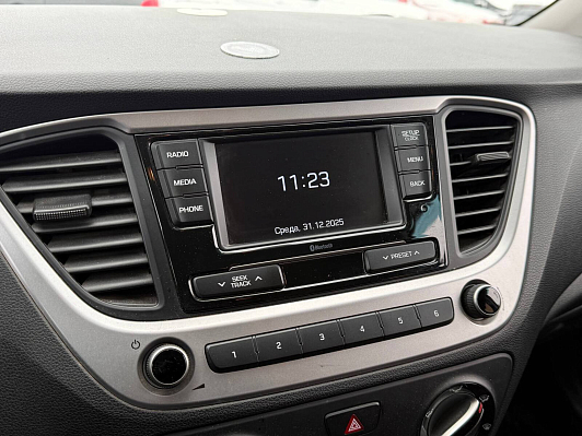 Hyundai Solaris Comfort, 2017 года, пробег 100517 км