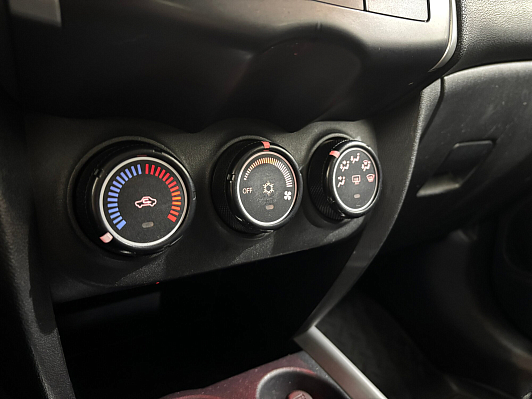 Mitsubishi ASX Inform, 2011 года, пробег 196324 км