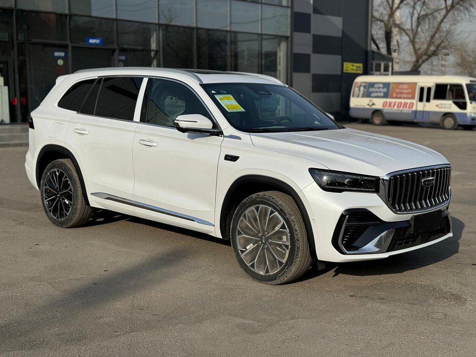 Geely Monjaro Flagship, белый