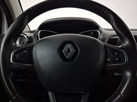 Renault Kaptur Style, 2017 года, пробег 104623 км