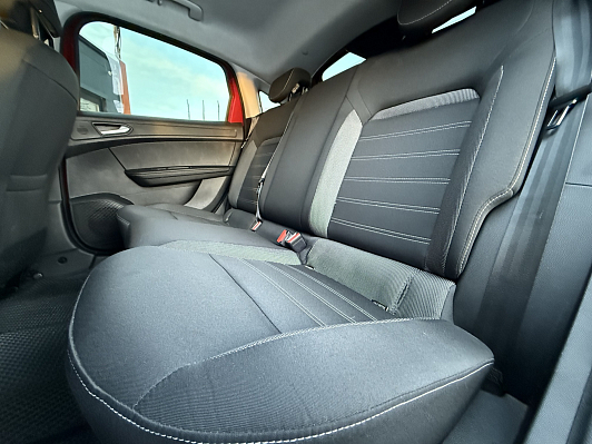 Renault Arkana Drive, 2020 года, пробег 133723 км