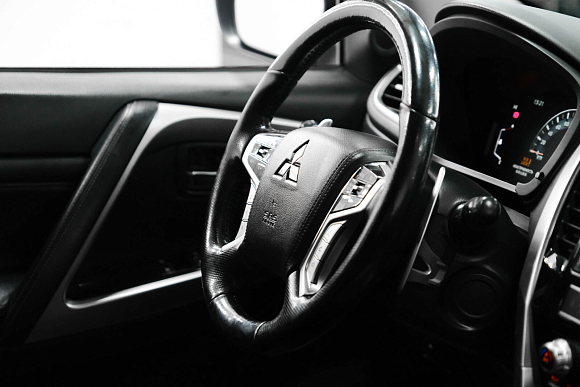 Mitsubishi Pajero Sport Instyle, 2021 года, пробег 97058 км