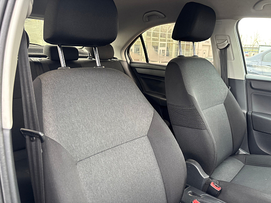 Skoda Rapid Active, 2016 года, пробег 138200 км