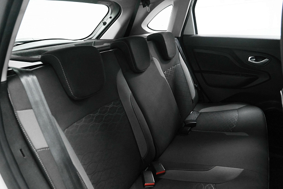 Lada (ВАЗ) XRAY Comfort, 2018 года, пробег 40000 км