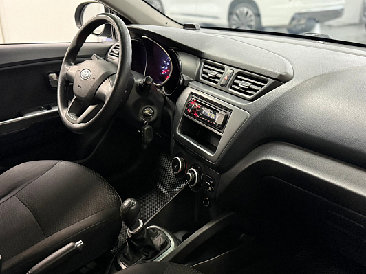 Kia Rio Comfort, 2011 года, пробег 130400 км