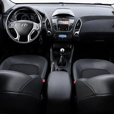 Hyundai ix35, 2010 года, пробег 278674 км