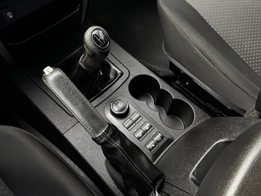 УАЗ Патриот, 2016 года, пробег 95693 км