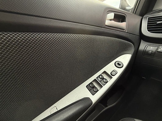 Hyundai Solaris Comfort, 2012 года, пробег 168237 км