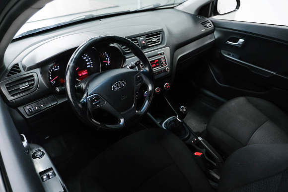 Kia Rio Luxe, 2015 года, пробег 182000 км