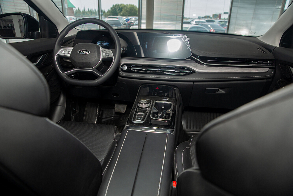 JAC JS6 Люкс, черный