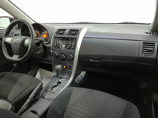 Toyota Corolla, 2011 года, пробег 141837 км