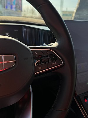 Geely Atlas Флагман, 2024 года, пробег 29257 км