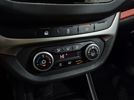 Lada (ВАЗ) Vesta Comfort, 2018 года, пробег 95857 км