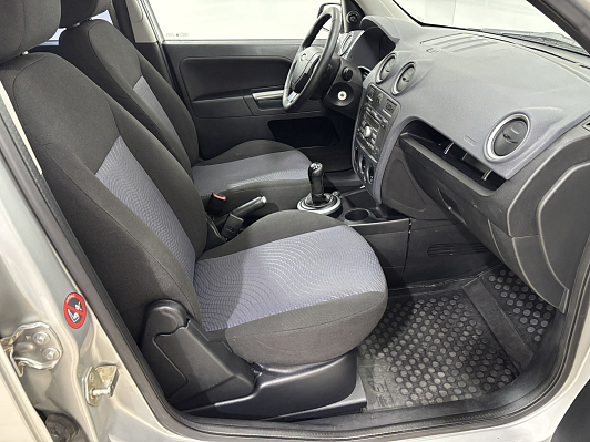 Ford Fusion Trend, 2007 года, пробег 187600 км