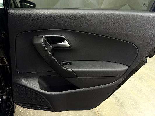 Volkswagen Polo Comfortline, 2014 года, пробег 92385 км