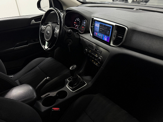 Kia Sportage Classic «Тёплые опции», 2018 года, пробег 182272 км