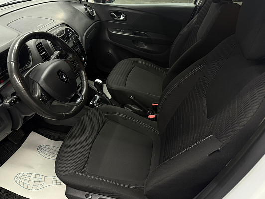 Renault Kaptur Style, 2017 года, пробег 121453 км