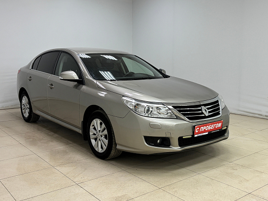 Renault Latitude Dynamique, 2013 года, пробег 118132 км