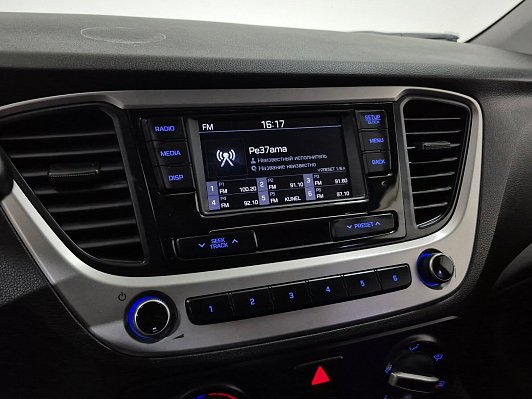 Hyundai Solaris, 2017 года, пробег 245617 км