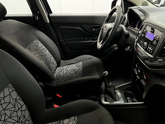 Lada (ВАЗ) XRAY Comfort, 2018 года, пробег 110000 км