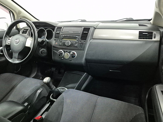 Nissan Tiida Elegance, 2010 года, пробег 284604 км