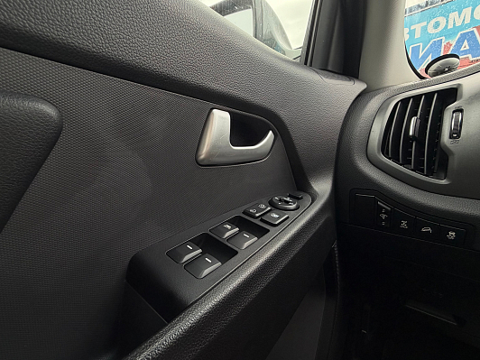 Kia Sportage Prestige, 2011 года, пробег 128351 км