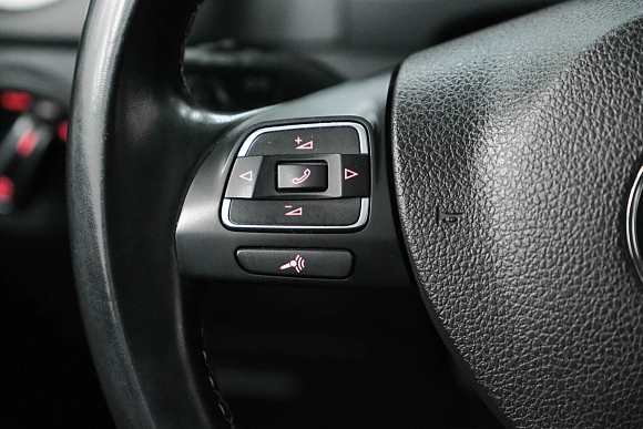 Volkswagen Tiguan CLUB, 2015 года, пробег 137000 км