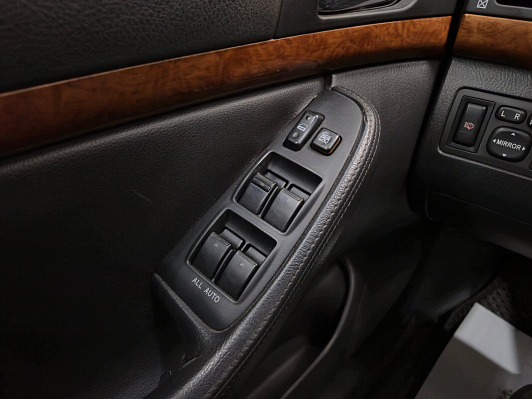 Toyota Avensis Люкс, 2007 года, пробег 293502 км