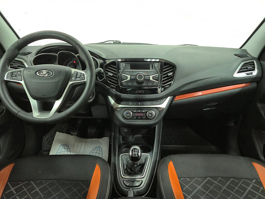 Lada (ВАЗ) Vesta Comfort, 2018 года, пробег 95857 км