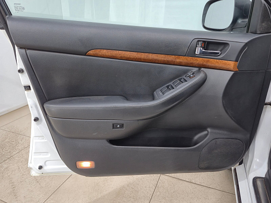 Toyota Avensis Люкс, 2007 года, пробег 293502 км