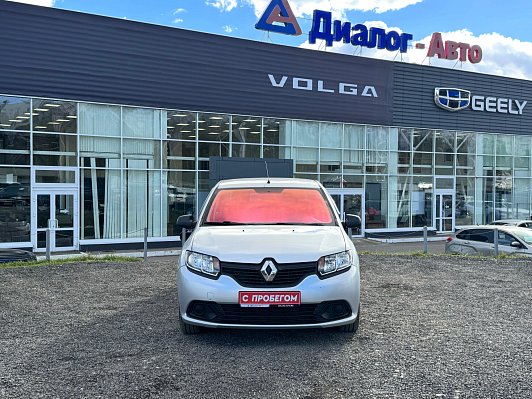 Renault Logan Privilege, 2017 года, пробег 106000 км