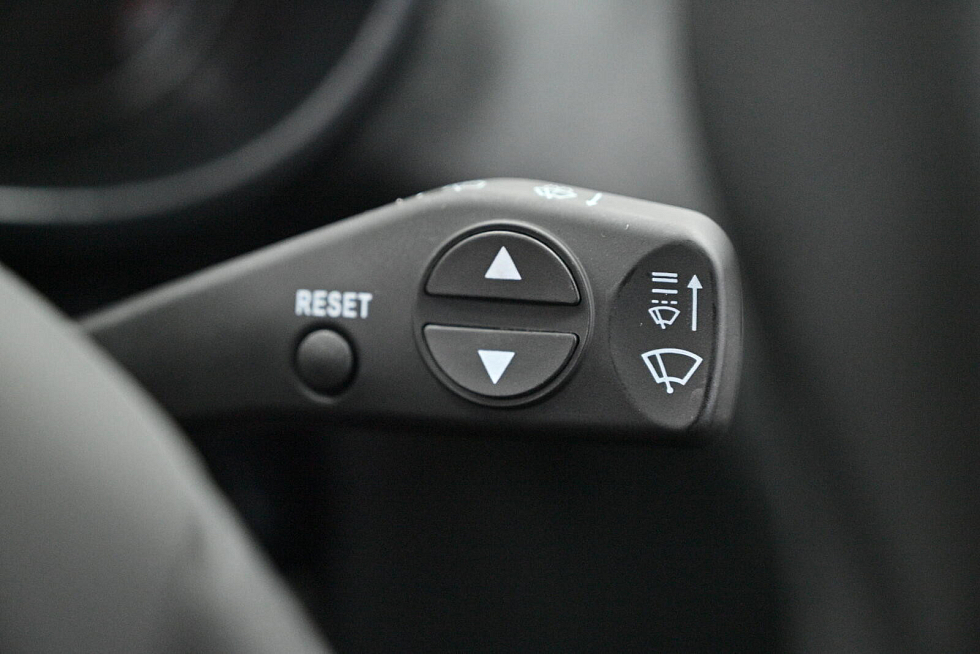 Lada (ВАЗ) Granta #CLUB'23, белый