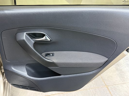 Volkswagen Polo Highline, 2017 года, пробег 144491 км