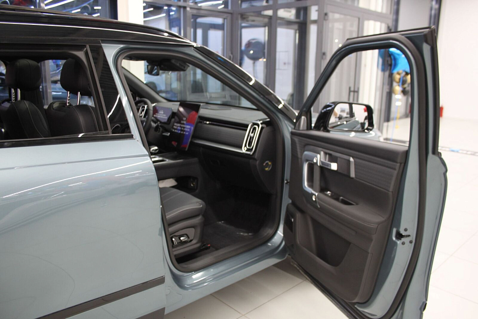 Jaecoo J7 Престиж, серый